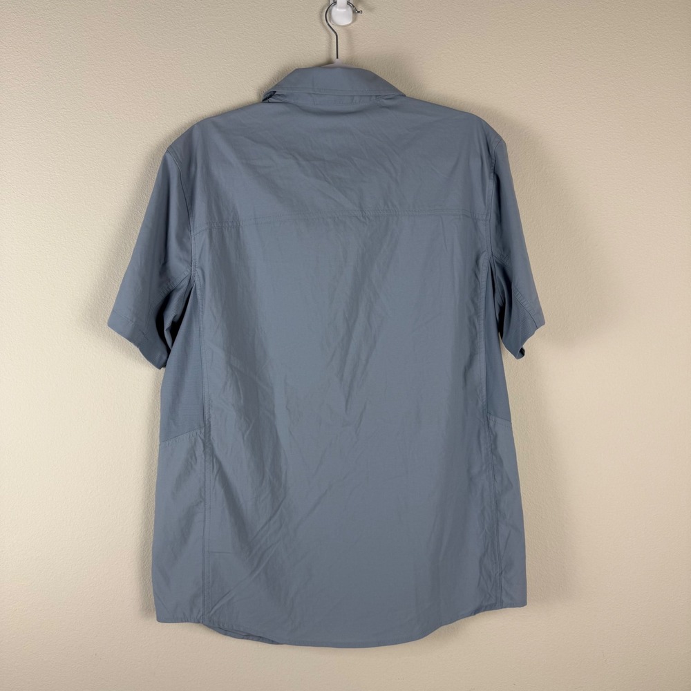NWT Free Country Mens Acadia Short Sleeve Shirt Size S Blue Cloud Quick Dry - Picture 2 of 9